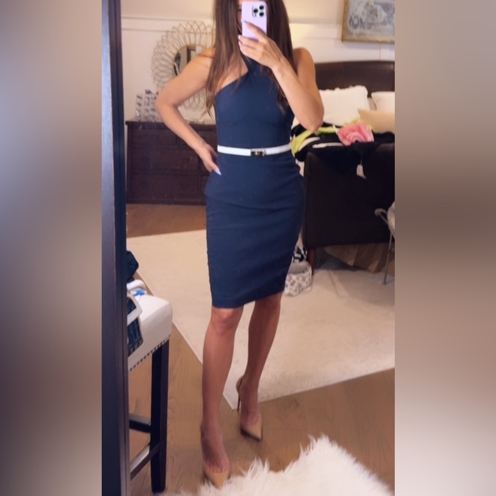 Navy blue dress by Likely, size 4!